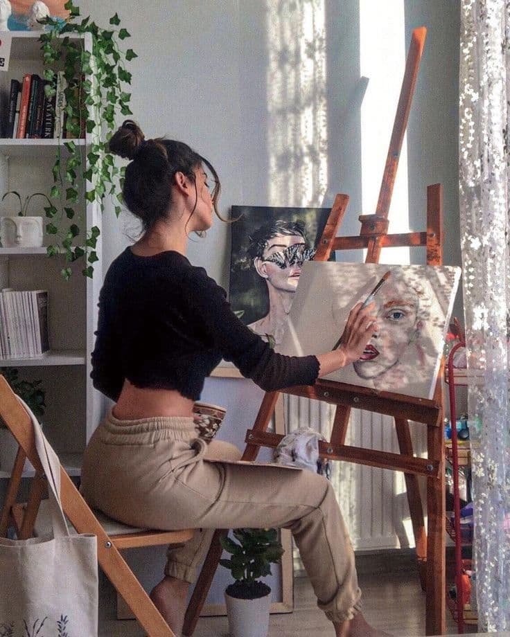 Art female