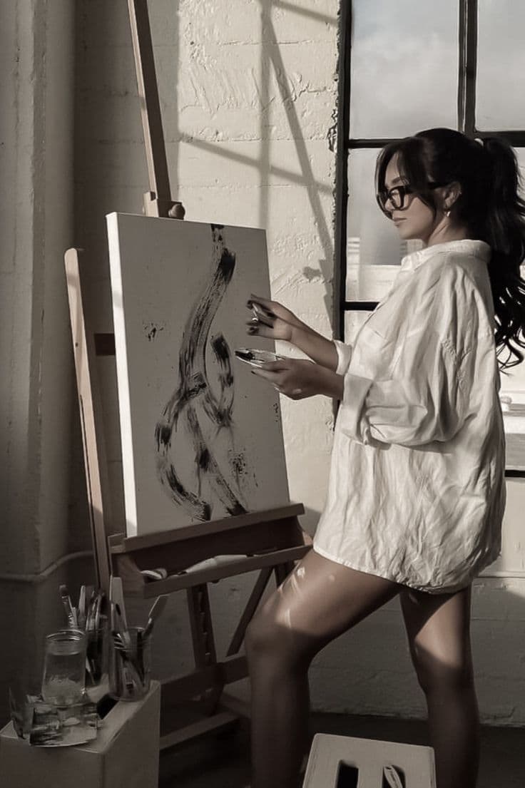 Art female